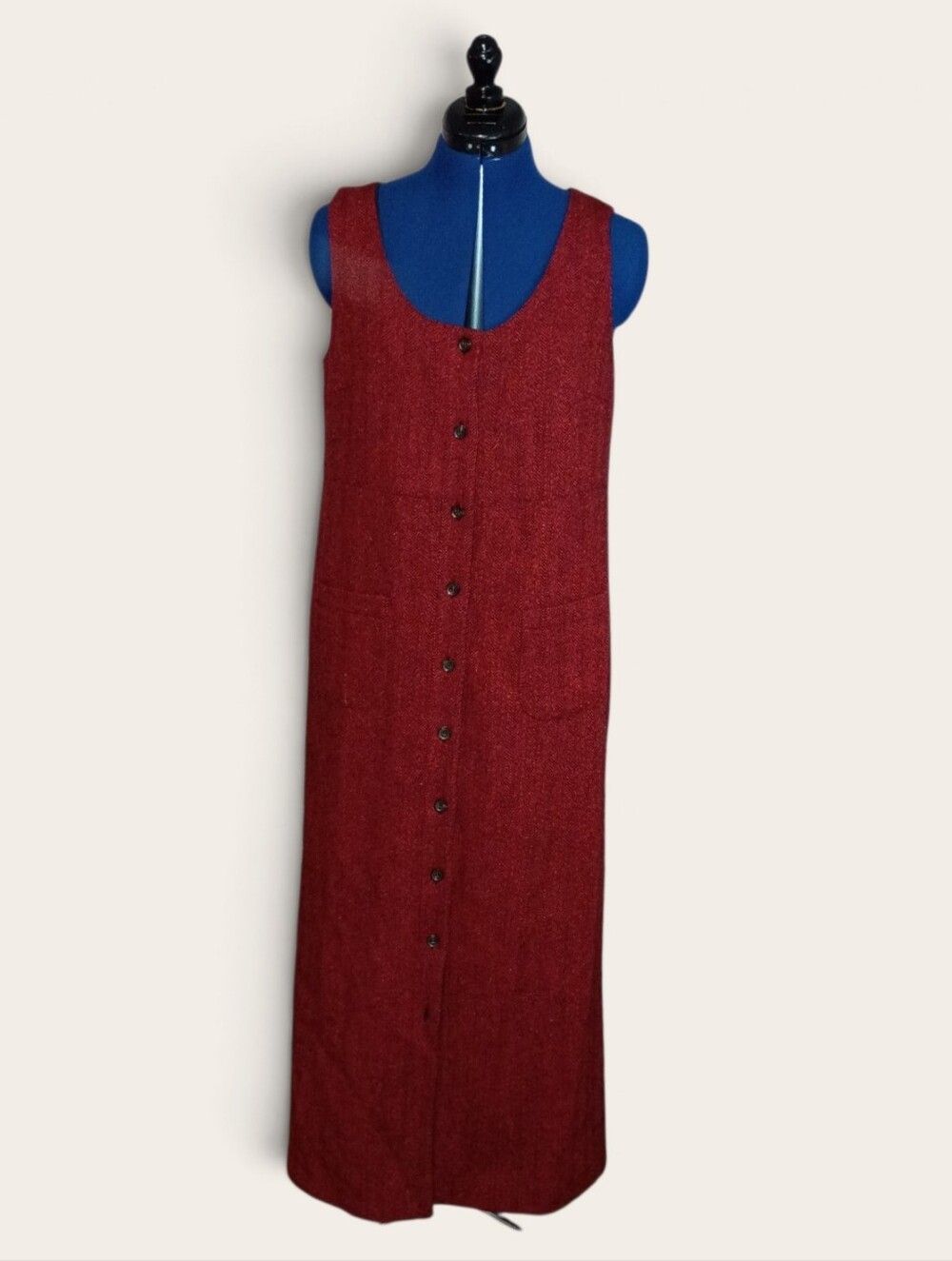 Harve Benard Sleeveless Button-Front Maxi Dress in Burgundy